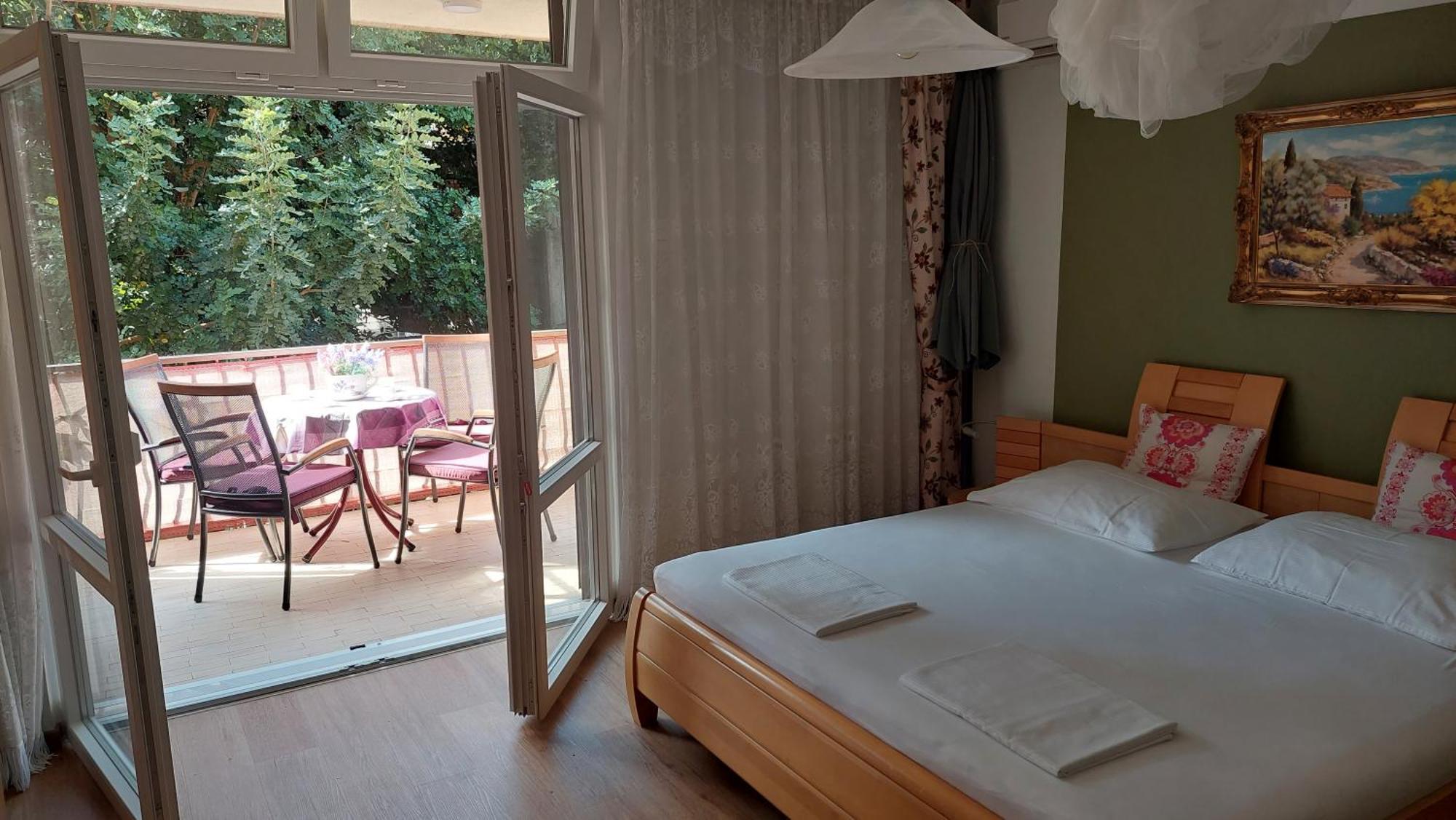 Appartamento Haus Sonja Podgora Esterno foto